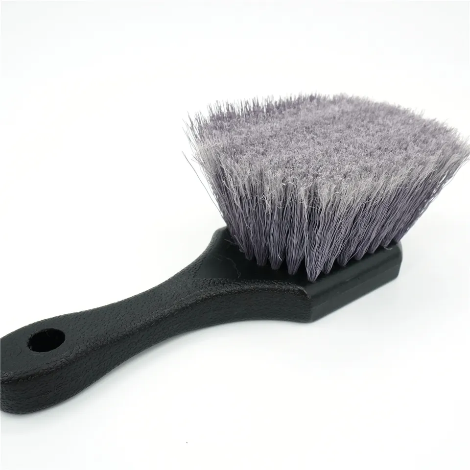 
											
												Soft Short Handle Bristle Car Wash Brush